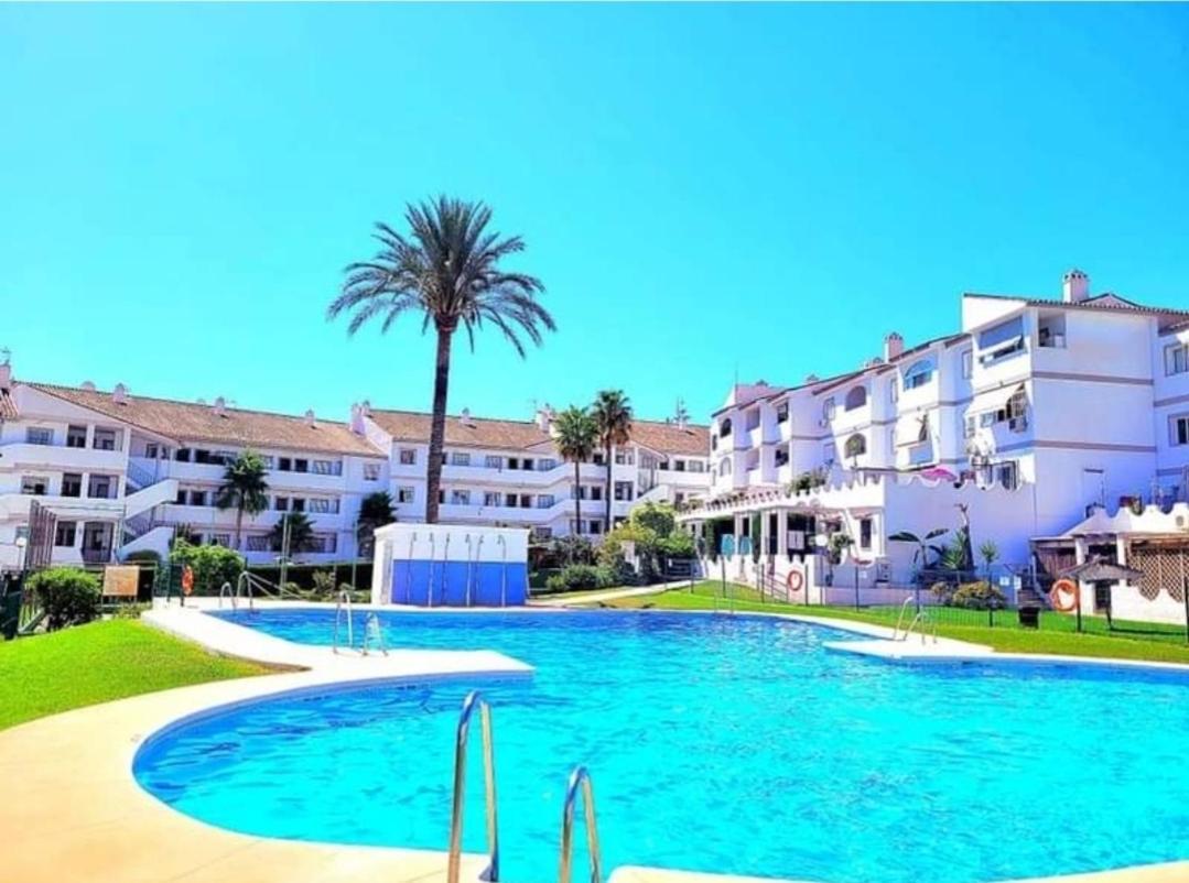 Apartamento En Mijas Con Terraza, Capacidad Para 5 Personas Con Piscina De Temporada Màlaga Exteriér fotografie